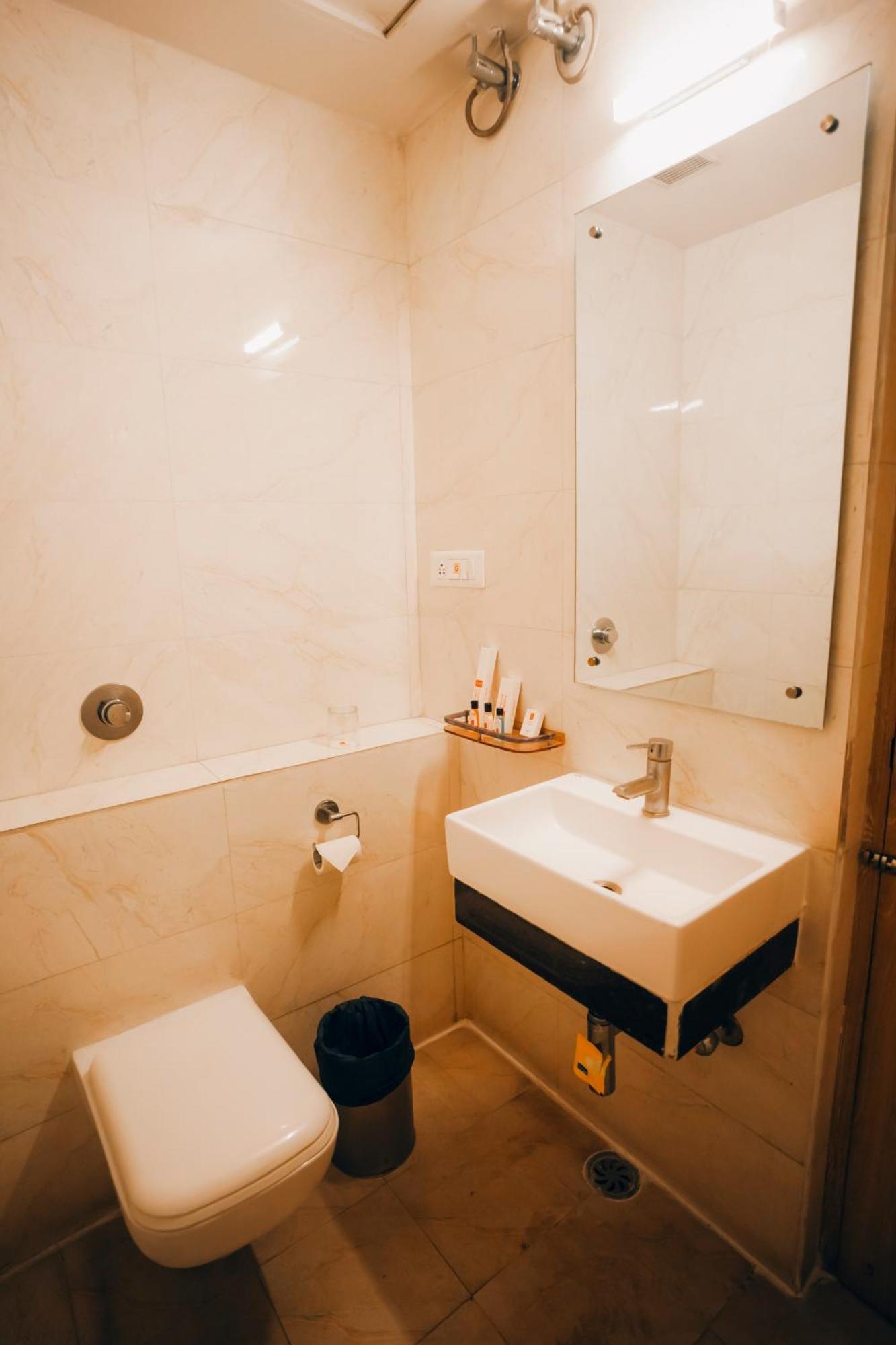 Imperial Heights Hotel Диогар Екстериор снимка