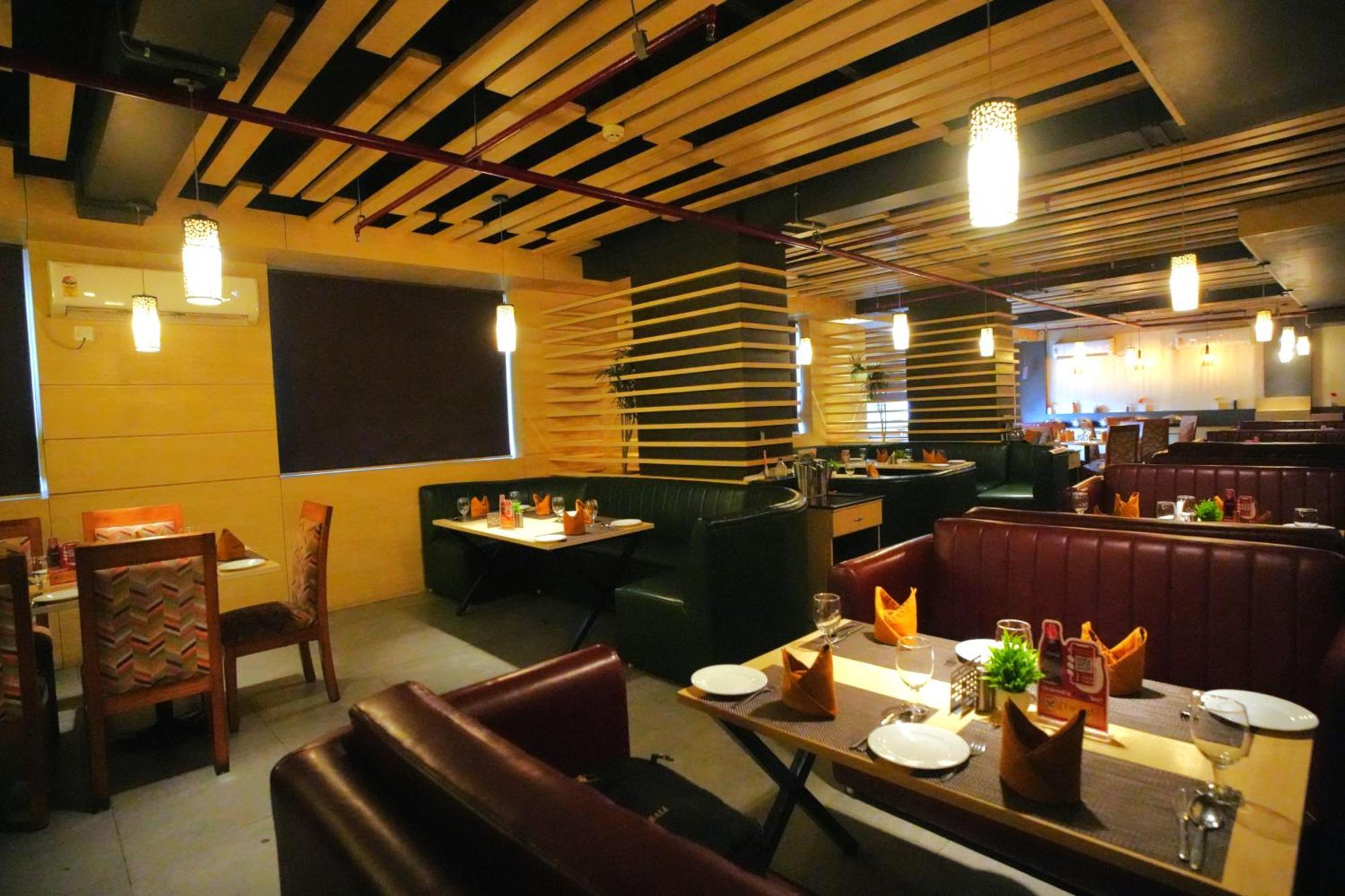 Imperial Heights Hotel Диогар Екстериор снимка